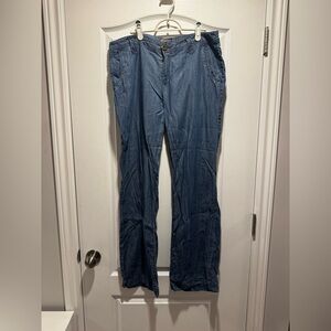 135- RW & co Rebecca lightweight straight leg demin like pants